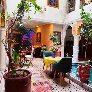 رياد Zahri **